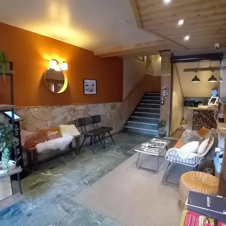 Ξενοδοχείο Le Sherpa Λε Ντεζ Αλπ