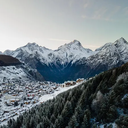 Le Sherpa Les Deux Alpes