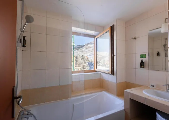 Le Sherpa 2* Les Deux Alpes